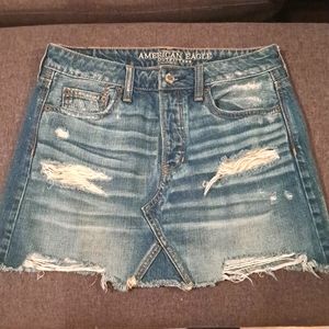 American Eagle Size 4 Jean Skirt